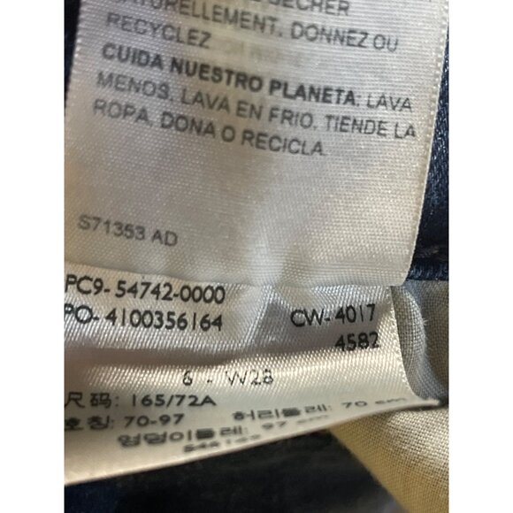 Signature Levis High Rise Slim Cropped Jeans Womens 6 Waist 28 - Picture 8 of 9